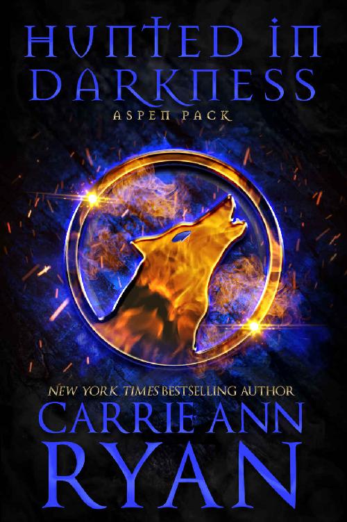 Hunted in Darkness (Aspen Pack Book 2)