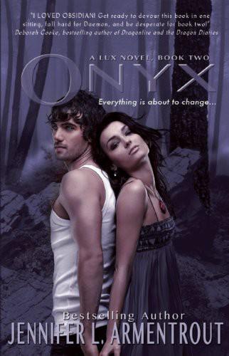 Onyx (A Lux Novel)